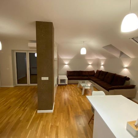 Gaga Residence 3 Timisoara Ngoại thất bức ảnh